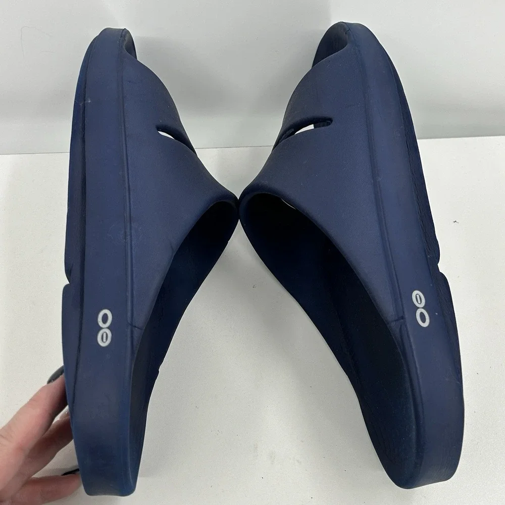 Oofos OOahh Unisex Recovery Sandals Size Mens 10 Womens 12‎ Navy Blue Comfort